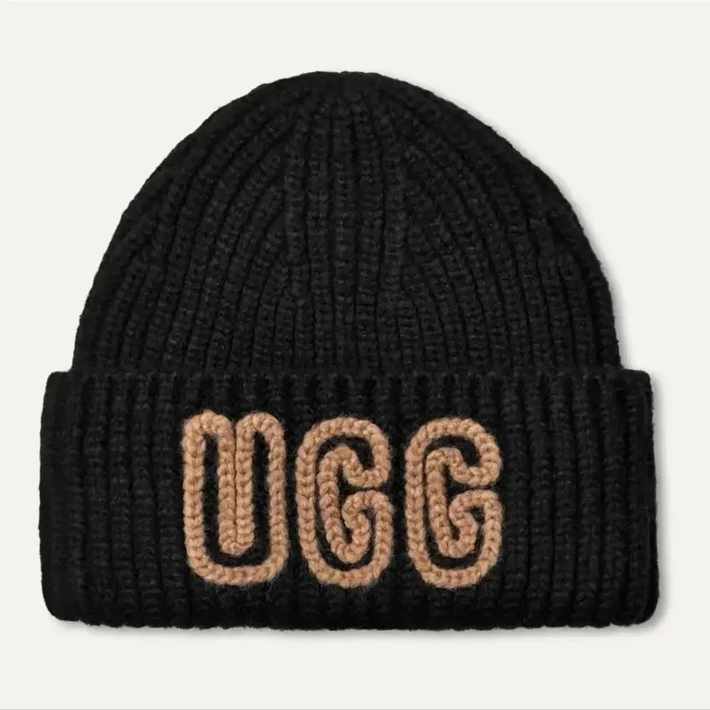 UGG Chunky Crafted Rib Beanie